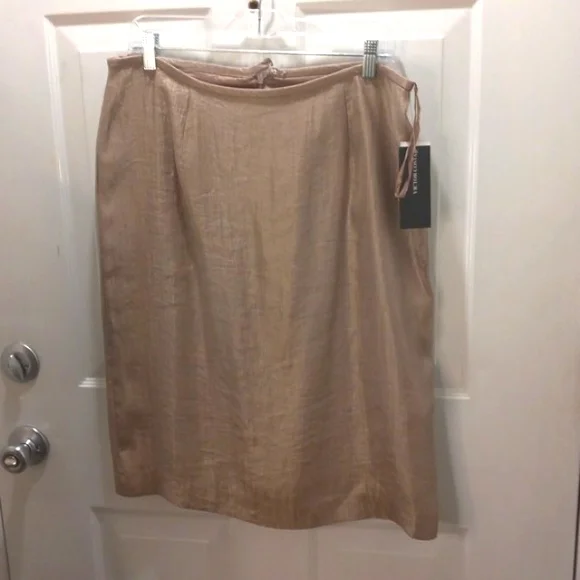 NWT Victor Costa Shiny Straight Skirt Size 14 - Picture 2 of 8